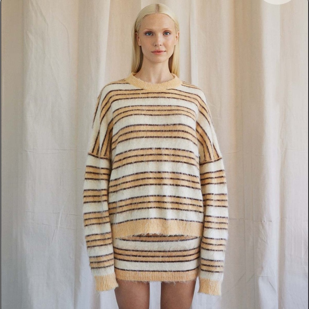 Boheme sweater and skirt knit set S/M